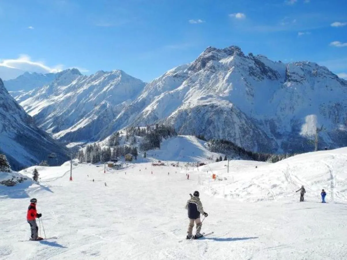 Appartement Accueillant A Pralognan-La-Vanoise Avec Balcon Et Vue Apartment