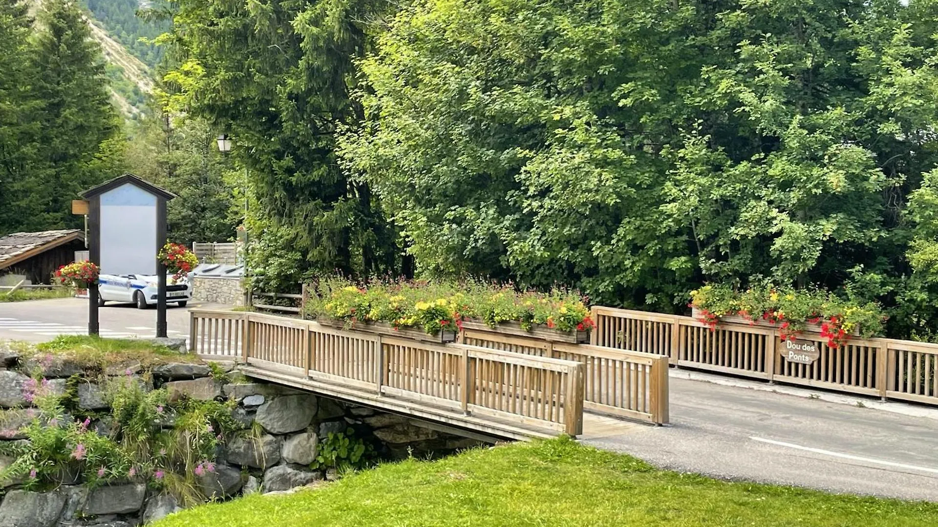 Appartement Accueillant A Pralognan-La-Vanoise Avec Balcon Et Vue